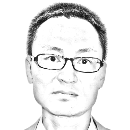 板鼻 央